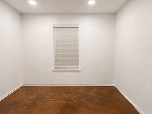 430 Summit Ridge DR N, Point Venture, TX 78645