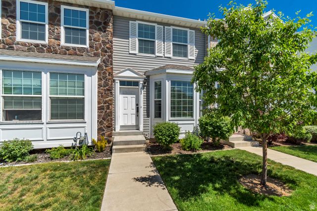 682 N 220 E, Salem, UT 84653