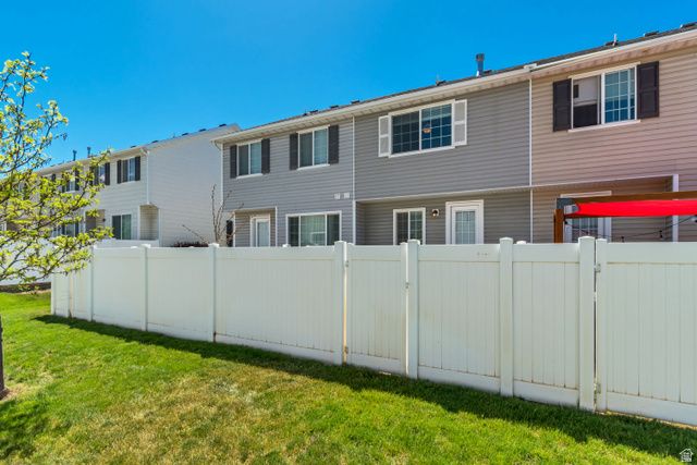 682 N 220 E, Salem, UT 84653