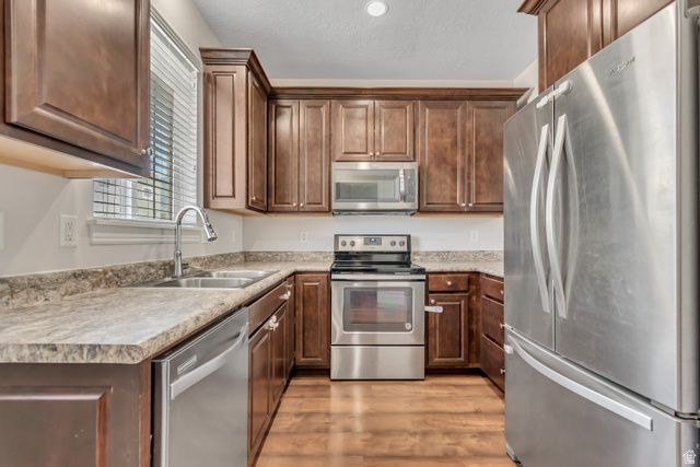 682 N 220 E, Salem, UT 84653