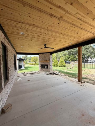 209 Arlington Park Drive, Hot Springs, AR 71901