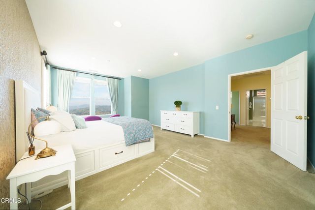 11071 N Tamberly Lane, Los Angeles, CA 91042