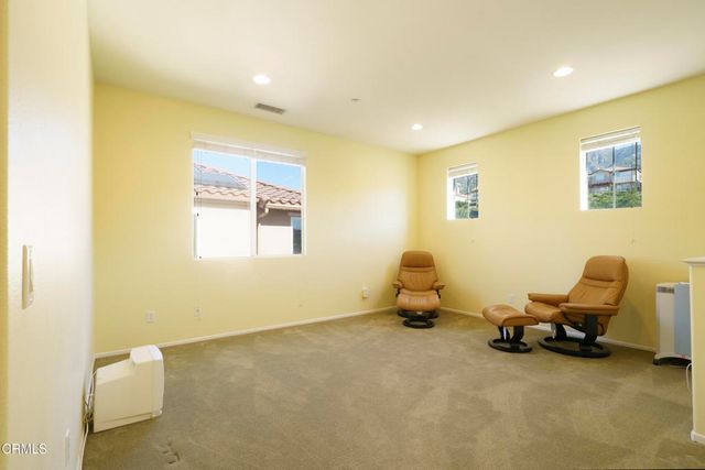 11071 N Tamberly Lane, Los Angeles, CA 91042