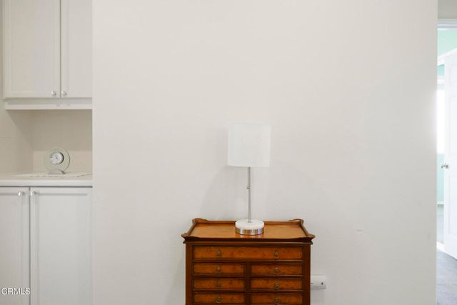 11071 N Tamberly Lane, Los Angeles, CA 91042