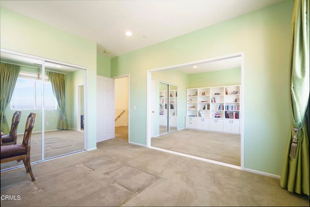 11071 N Tamberly Lane, Los Angeles, CA 91042