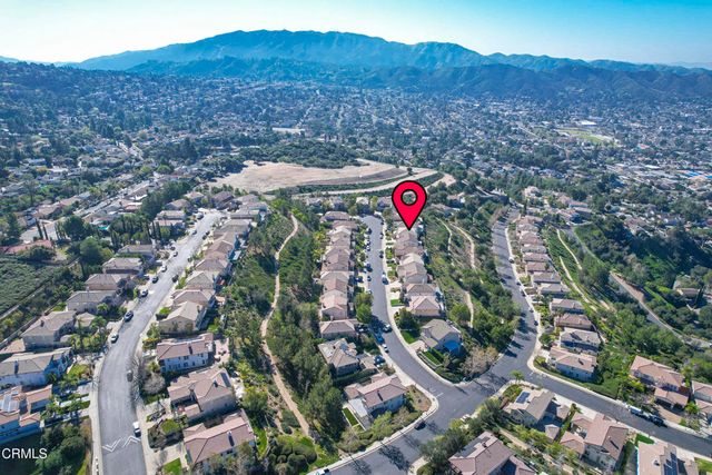 11071 N Tamberly Lane, Los Angeles, CA 91042