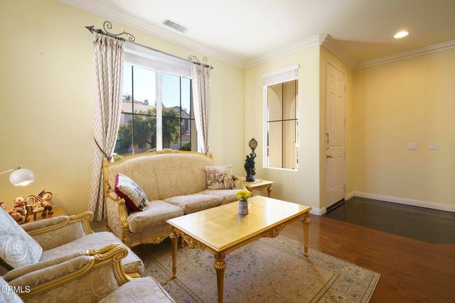 11071 N Tamberly Lane, Los Angeles, CA 91042