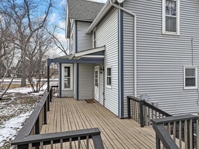 406 W Marshall Street, Marshall, MN 56258