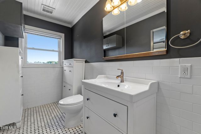 703 Franklin Street, Greeneville, TN 37745