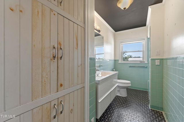 703 Franklin Street, Greeneville, TN 37745