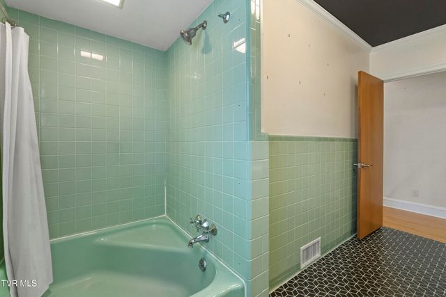703 Franklin Street, Greeneville, TN 37745
