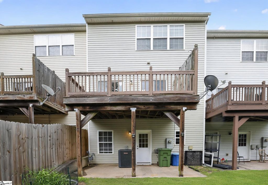 416 Woodbark Court, Mauldin, SC 29662