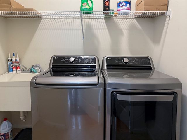 13 Fairways Ln, Methuen, MA 01844