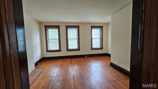 3618 Dunnica Avenue, St Louis, MO 63116