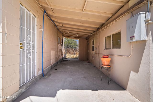 209 N Seville Drive B, El Paso, TX 79905