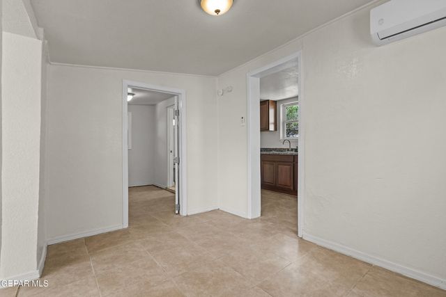 209 N Seville Drive B, El Paso, TX 79905