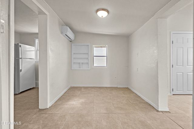 209 N Seville Drive B, El Paso, TX 79905