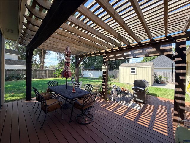 7287 Lakeshore Court, Willis, TX 77318