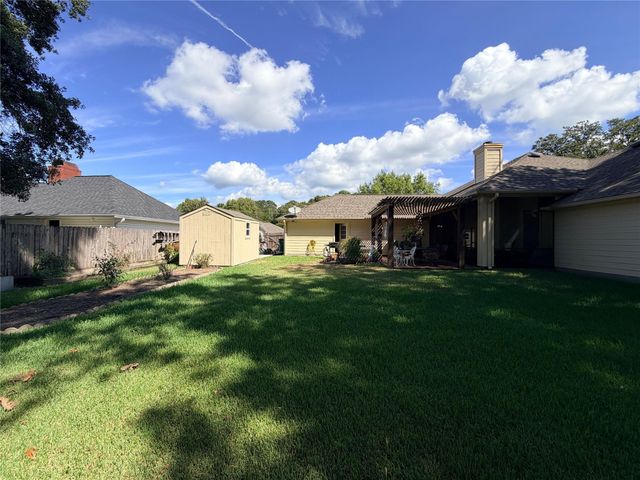 7287 Lakeshore Court, Willis, TX 77318