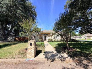 7287 Lakeshore Court, Willis, TX 77318