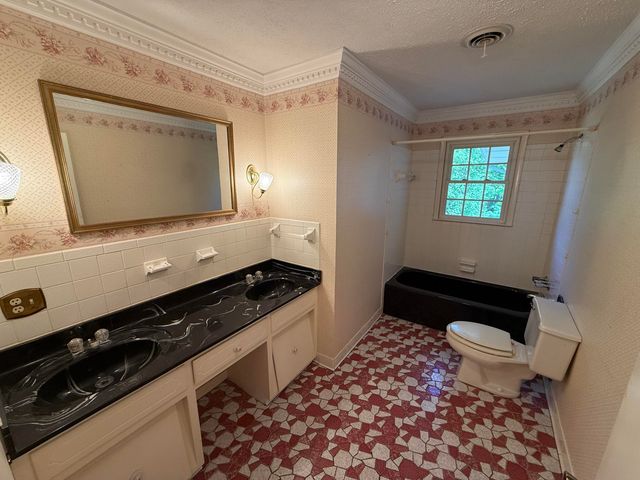 72 Military Road, Somerset, KY 42503