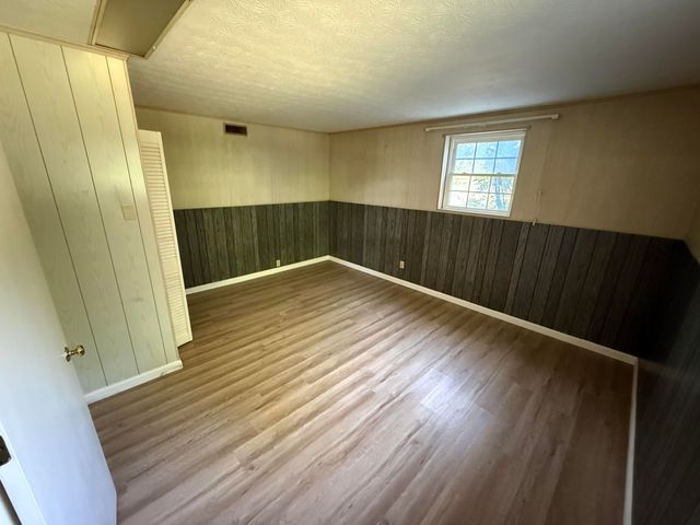 72 Military Road, Somerset, KY 42503