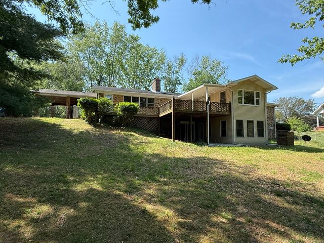 72 Military Road, Somerset, KY 42503