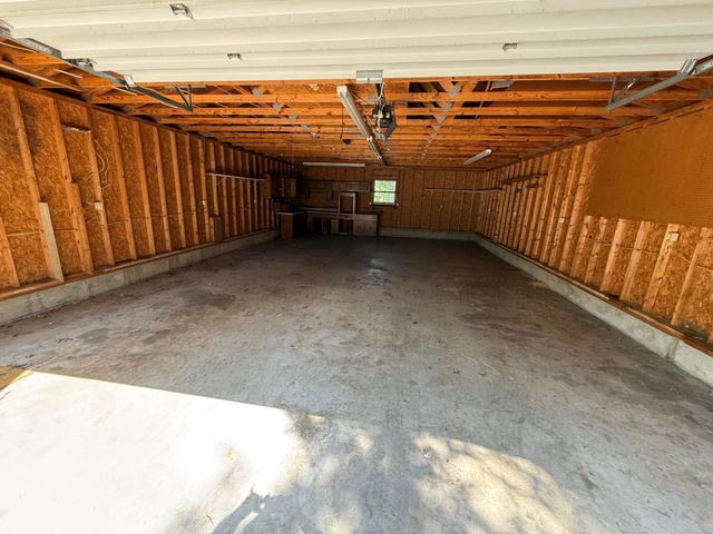 72 Military Road, Somerset, KY 42503