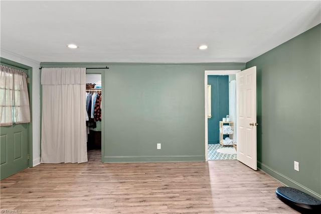 142 Pioneer Road, Harmony, NC 28634