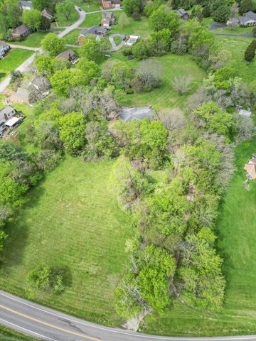 312 Sunnyside Ln, Columbia, TN 38401