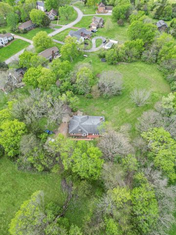 312 Sunnyside Ln, Columbia, TN 38401