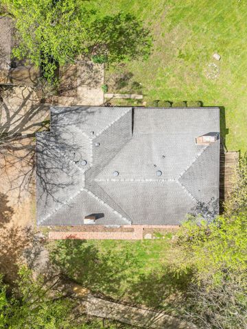 312 Sunnyside Ln, Columbia, TN 38401