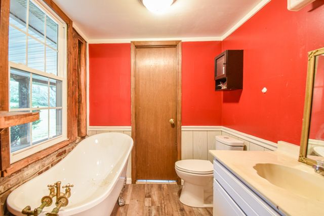 312 Sunnyside Ln, Columbia, TN 38401