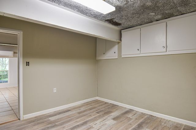 312 Sunnyside Ln, Columbia, TN 38401