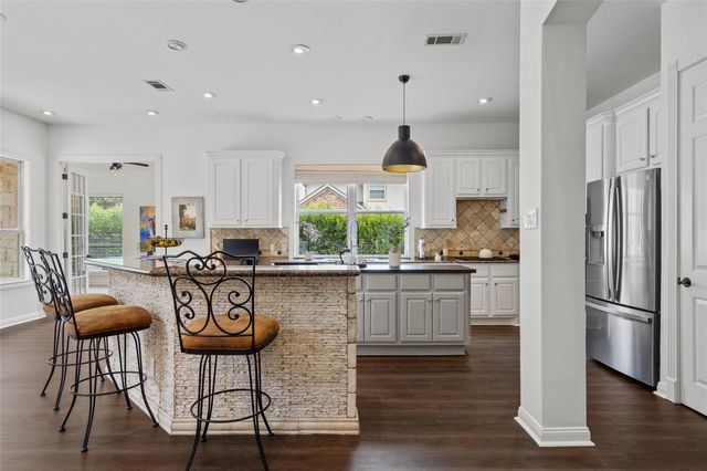 4313 Rio Robles DR, Austin, TX 78746