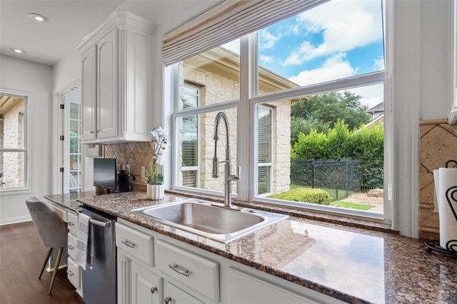 4313 Rio Robles DR, Austin, TX 78746