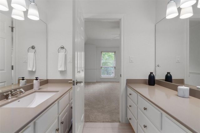 4313 Rio Robles DR, Austin, TX 78746