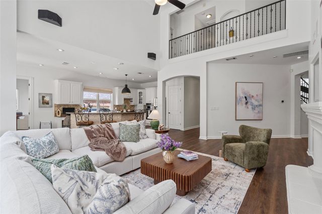 4313 Rio Robles DR, Austin, TX 78746