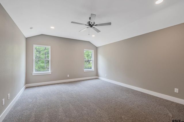 16218 Crossing Circle, Lindale, TX 75771
