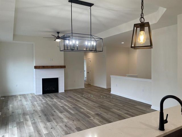 1756 E Kyle Circle, Beloit, WI 53511