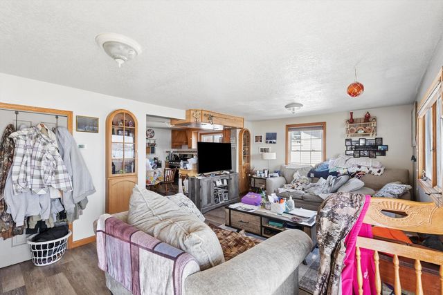 1811 Canal Shore Drive, Le Claire, IA 52753