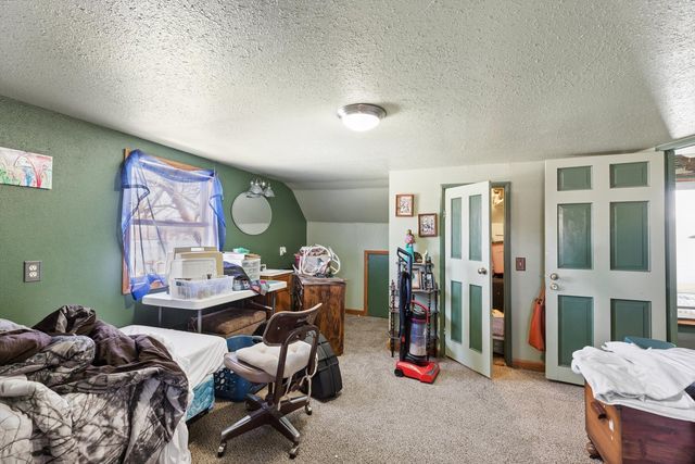 1811 Canal Shore Drive, Le Claire, IA 52753