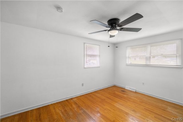 102 Sherwood Lane, Salina, NY 13212
