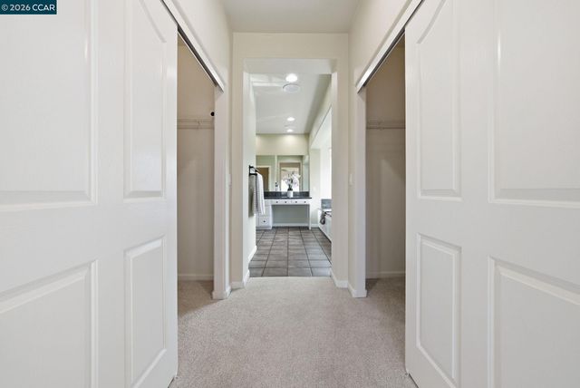 1248 Oak Knoll Dr, Concord, CA 94521