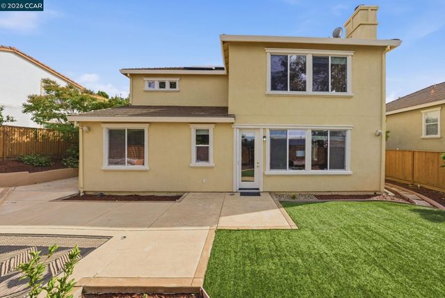 1248 Oak Knoll Dr, Concord, CA 94521