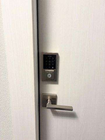 1904 S Ocean Drive 1107, Hallandale Beach, FL 33009