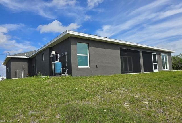 918 NE 12th ST, Cape Coral, FL 33909