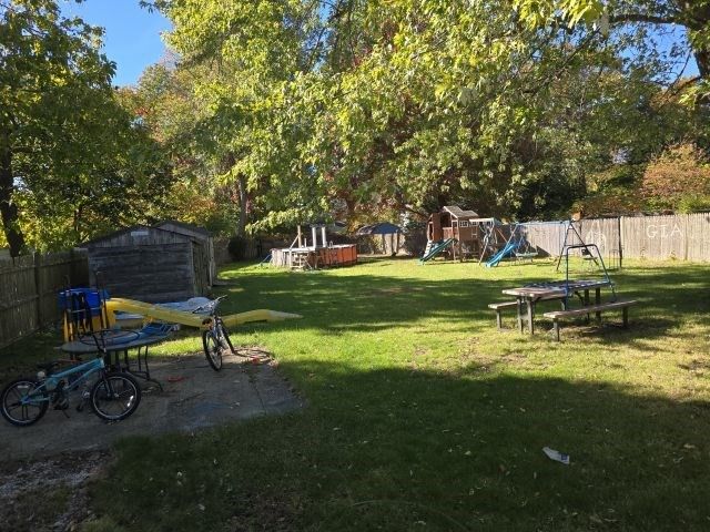 10 Lynn Rd, Brockton, MA 02302