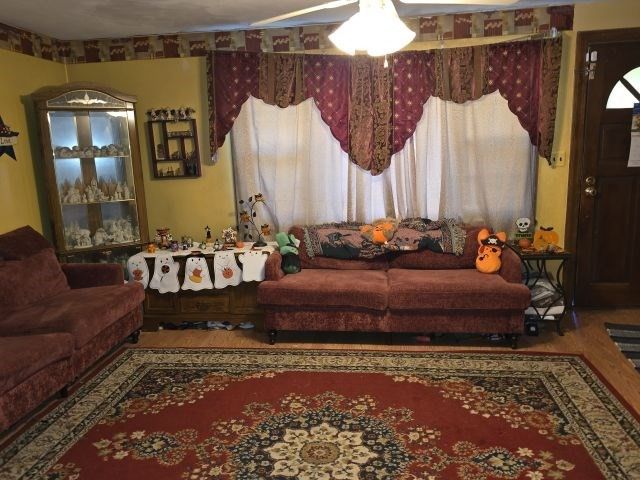 10 Lynn Rd, Brockton, MA 02302