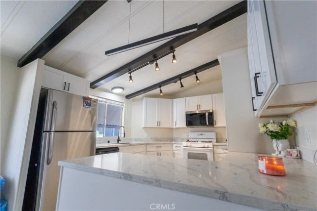 1456 E Philadelphia 161, Ontario, CA 91761